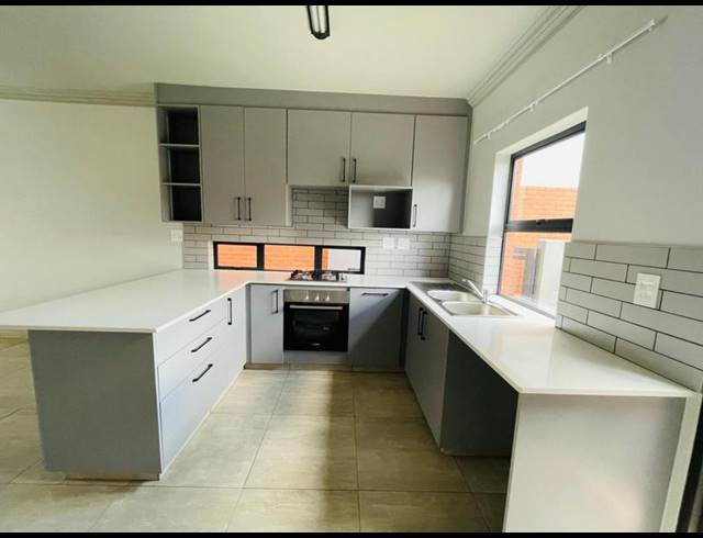 3 BEDROOM PROPERTY TO RENT IN OLYMPUS AH